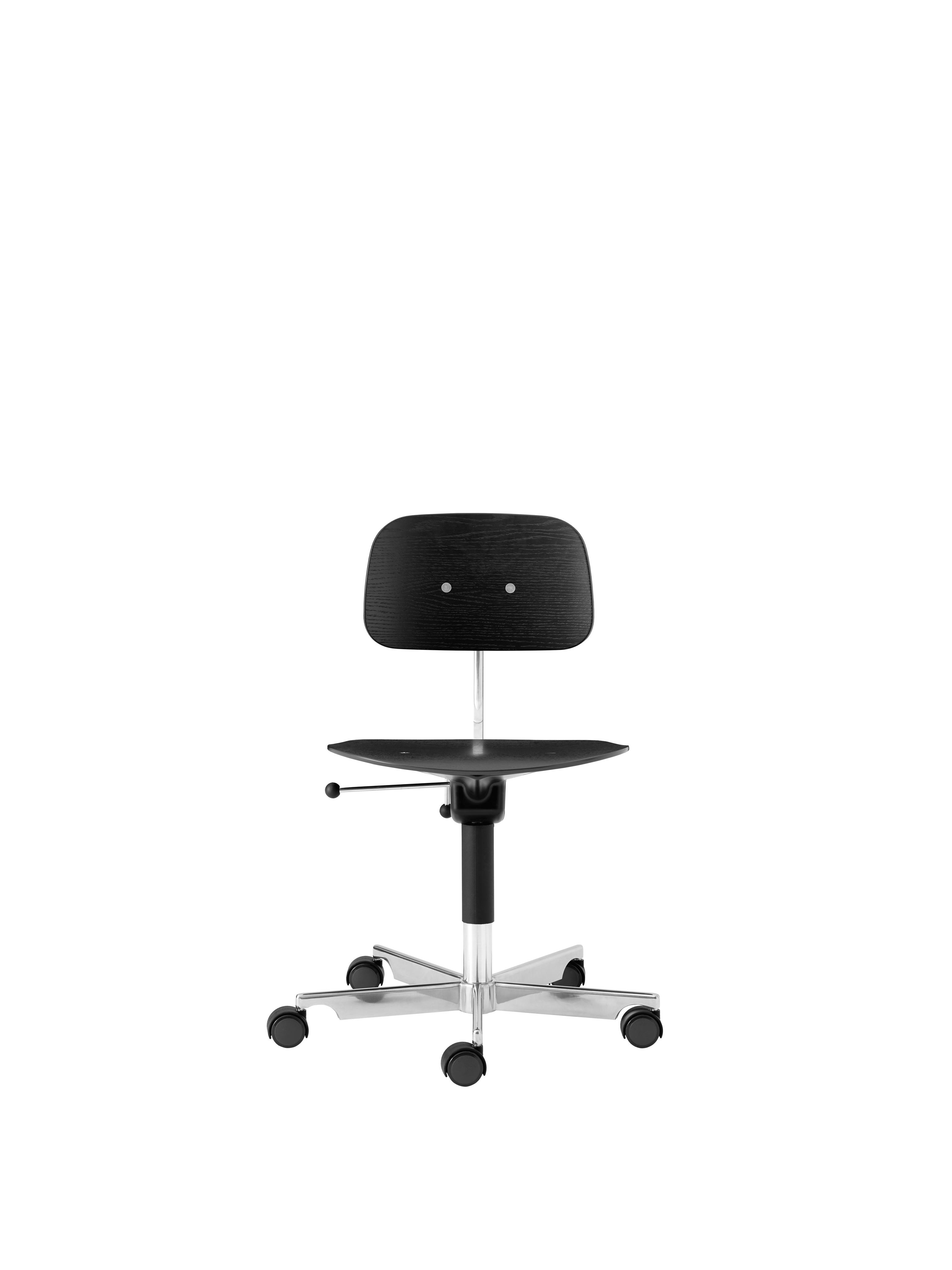 KEVI chairs and tables for home or office - Image bank - Engelbrechts